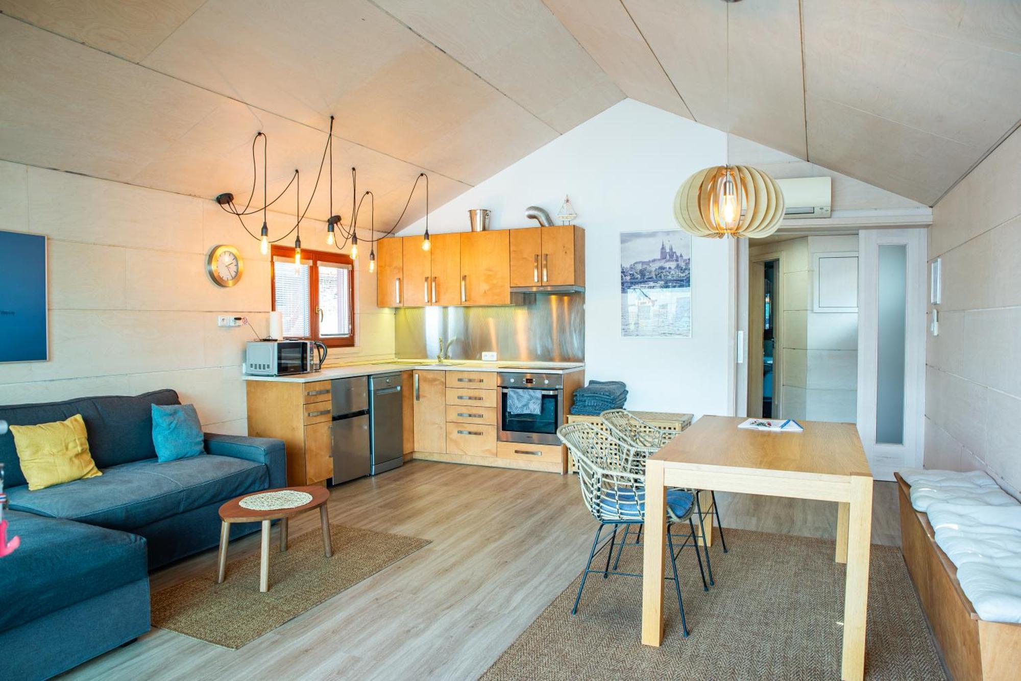 Houseboat Benjamin - Houseboats Benjamin & Franklin Hotel Prague Luaran gambar